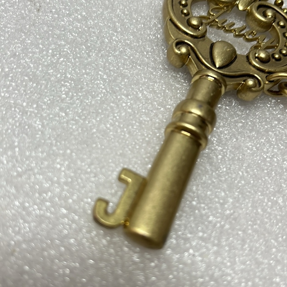 Juicy Couture Vintage Bag Charm - Picture 4 of 5